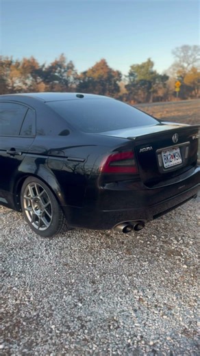 Let me know is it tough? And thanks for the one sub on the razor. ￼🏍️