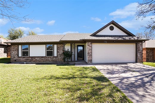 772 Hampshire Dr, Burleson, TX 76028 - MLS 21220055 - Coldwell Banker