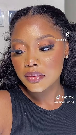 Beauty 🥰 . . . #foryourpage #exploremore #exploring #explorar #explorepage✨ #bridalmakeup #frontalinstall #makeupforlightskin #makeupfordarkskin #nudelook #makeupartistsworldwide #makeupartistinabuja #glam #viral #abujabride #abujamakeupartist #makeupstudio #makeupartistinlugbe #bridalhairstylist #model #instagram #makeupartist #abujaweddings #reels #beautifulbride #wedding #birthdayshoot #modelshoot