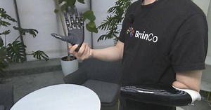 Leading Chinese tech startups unveil AI, robotics breakthroughs