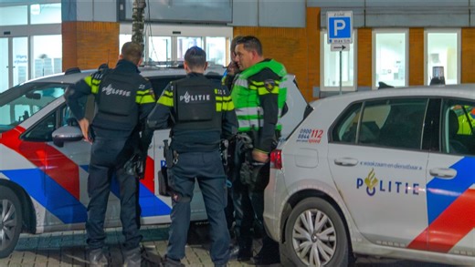 Nieuwsoverzicht 17/11 | Getuigen neergeschoten man melden zich • 700 kilo zeelt uitgezet