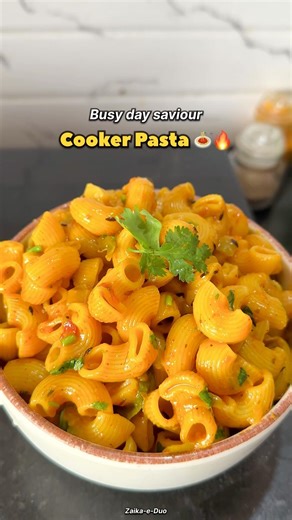 1 Whistle Pasta 🍝 | Quick Cooker Recipe #foodreels #viral #trending #pasta