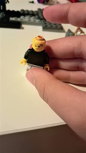 how to build lego gojo