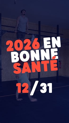 Fundamental on Instagram: "CONSEIL #12 POUR COMMENCER 2026 EN BONNE SANTÉ La balance ne dit pas toute la vérité Tu commences le sport et ton poids ne baisse pas (ou augmente un peu) ? 👉 Pas de panique. 1 kg de muscle ≠ 1 kg de graisse. Le muscle prend moins de place que la graisse 🧠 Résultat 👇 ✔️ Tu perds du gras ✔️ Tu prends du muscle ✔️ Tu t’affines ❌ Mais la balance peut ne pas bouger au début Fais confiance au processus, regarde ton corps se transformer, pas juste le chiffre #crossfit #ti