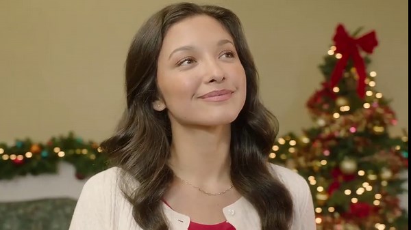 Christmas of Giving: Official Trailer