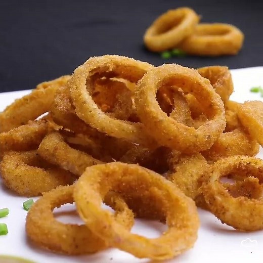 Crispy Onion Rings | Crunchy Eggless Onion Rings | How to make Crispy Onion Rings at home |