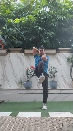 Standing Criss Cross Crunches #motivation #morningcardio #yogaforweightloss