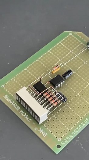 check this circuit sculpture art #engineering #arduino #esp32 #esp32project #engineeringlife #engineeringstudent #fyp #tiktokfinds