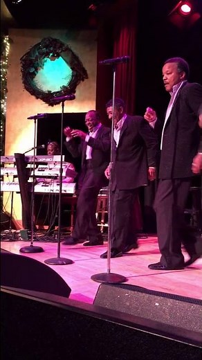 The Spinners Live - 12.27.15 @Yoshi's "It's A Shame" - (1)
