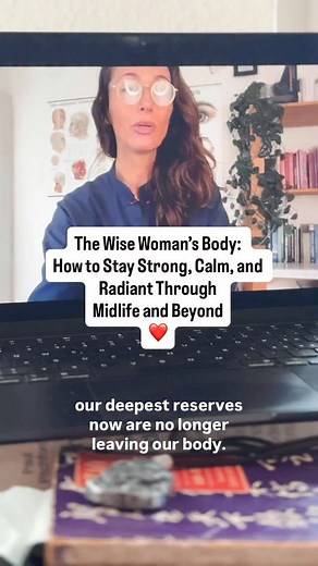 Join Angela Chambers, acupuncturist and founder of Yin Sanctuary, for a live masterclass exploring the Taoist and Chinese Medicine view of a woman’s body in midlife and beyond. This class reframes menopause and hormonal change as a natural, energetic transition, a shift of power from outward creation to inner radiance. You’ll learn: ∙ What’s really happening inside your body as Yin and Yang change rhythm ∙ Why symptoms like heat, anxiety, or bone loss appear — and what they mean energetically ∙ 