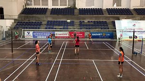 Exciting Female Doubles Badminton Match Highlights