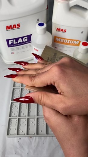 4.1M views · 389K reactions | 朗✨ OBSESSED is an understatement! ONLY ONE SET AVAILABLE until further notice ✨ #asmr #resinart #resinartist #artist #satisfying | Annie's Art Studio | Facebook