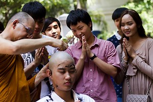 Taking their vows: New monks ordained (Photo Essay) | Coconuts