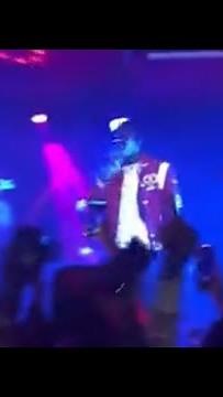 SAMBA PEUZZI FAIT UN SHOW DE OUF À PARIS AVEC DAMS PROD