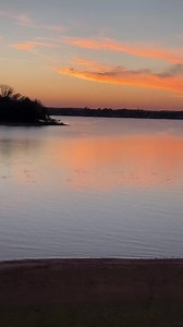 It looks like it gave goosebumps to the lake! So funny! | Rumble