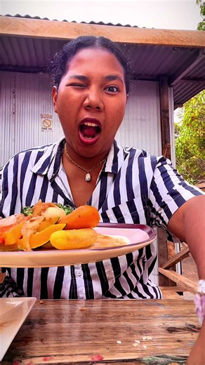 New Food Menu at Fontys Bar — What’s on the Menu?