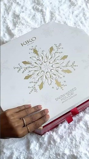 KIKO Milano - Snow Kissed Holiday - Advent Calendar