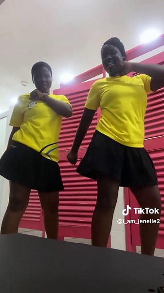 Explore Addictive TikTok Dances with Jenelle and Sandy
