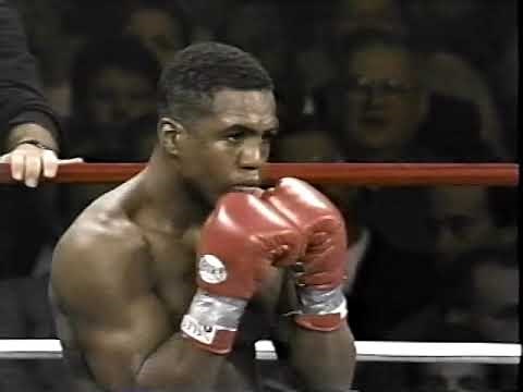 LARRY BARNES vs FELIX TRINIDAD