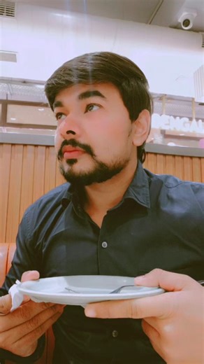 Deepak Sharu on Instagram: "Num Num 🥺 #viral #explore #explorepage #instagram #foodie"