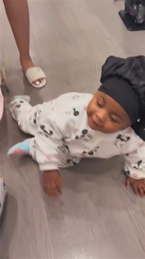CardiB’s Daughter Blossom is so Darn Cute and Smart!! | Celebrity Stars | Facebook