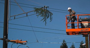 PG&E Expands Enhanced Powerline Safety Settings Following Significant Wildfire Prevention Success During 2021 Pilot ---- With California’s growing wildfire risk, PG&E will expand its use of an advanced technology that quickly and automatically shuts off power within one-tenth of a second if a potential threat to the electric system, such as a tree branch falling into a powerline, is detected. Launched as a pilot in July 2021, Enhanced Powerline Safety Settings (EPSS) will be expanded to all dist