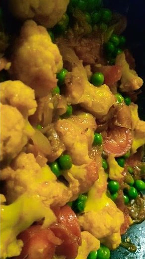 Easy Veggie Pulav Recipe | Simple & Quick Home Cooking for Everyone!#food #viral #youtubeshorts