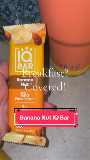 Start your day off on a delicious and nutritional foot! IQ Bar - smart mouth approved! They come in so many varieties, find the perfect one for you. ##IQbars##momonthego##proteinbar##proteinbar##healthyeating
