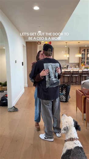 Does it make me look like a teddy bear!!🧸 #momday #ceolife #youngentrepreneur #customhome @MacKenzie-Childs