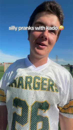 see the worm be the worm | Prank Videos