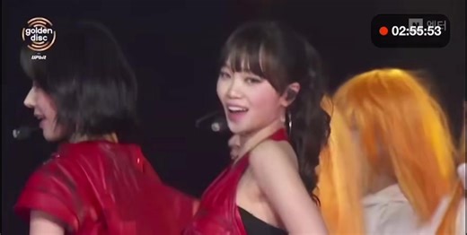 LeSserafim's Hot Performance at the 2026 Golden Disk Awards