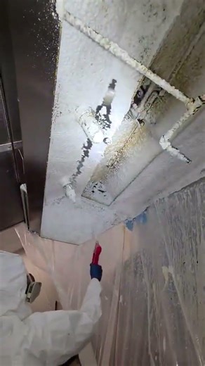 Foaming Up A Restaurant Hood - Degrease LLC