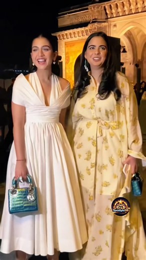 Isha Ambani & Radhika Ambani’s Best Laughing Moment 😂👑 | Friendship Goals After the Party ❤️