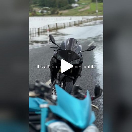 Please stay safe yall, everyone's got a family and loved ones that look forward to seeing you come home. No one wants to get that call, have fun and enjoy your life but remember there will always be someone that loves you ♥️ #cbr #cbr600 #cbr600rr #honda #bike #superbike #superbikesgram #superbikers #bikertube #superbikesgram #superbikesparadise #superbikers #bikelife #2wheelshub #bikesquad #2wheelergram #alpinestars #xlite #dainese #tcx #rizoma #motorcycle #motorcyclelife #motorcycles #motorcyc