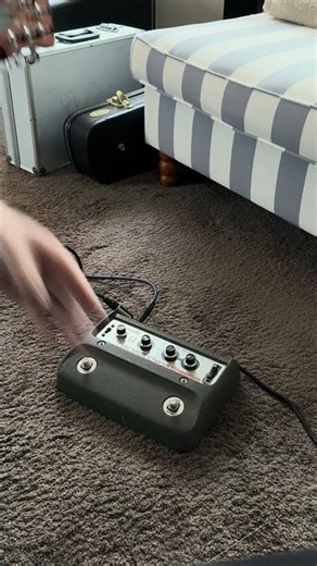 Vintage Roland Boss Chorus Ensemble CE-1 te koop