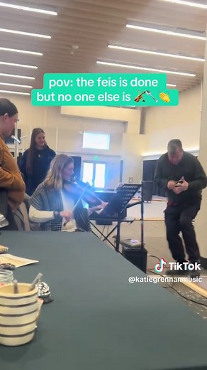 Irish Dance Fiddle & Spoons Jam Session