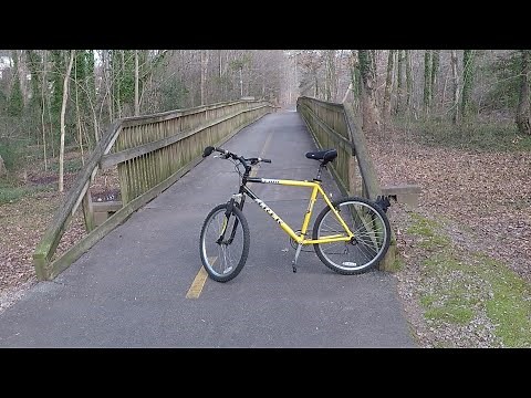 Trek 4300 Mountain Bicycle Find and Review - December 24, 2023
