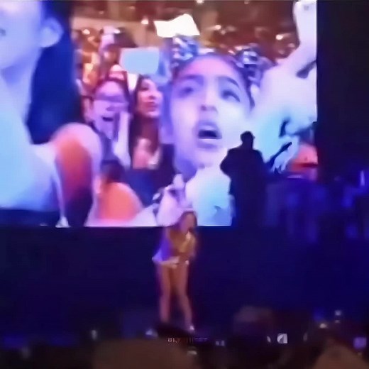 Blythe's Incredible Luck as a Fangirl! Celebrities Mingle: Andrea, Ariana Grande, Blackpink, Rosé, Sabrina Carpenter, and Kim Soo-Hyun!