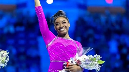 Simone Biles back in action with new floor routine at U.S. Classic
