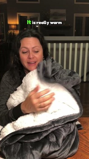 Cozy Review: DANENOSA Electric Heated Sherpa Blanket #electricblanket