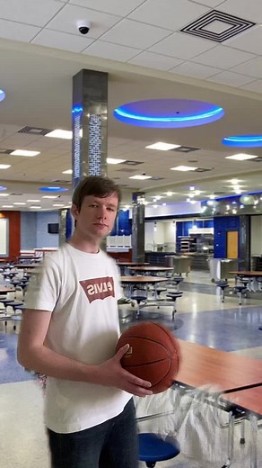 Zac Efron's Memorable Cafeteria Scene in 17 Again