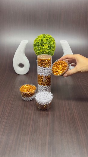 879K views · 2.8K reactions | Soothing reverse beads ASMR that blends calming motion and visual therapy. #visualtherapy #asmr #satisfying | Retjie Studio | Facebook