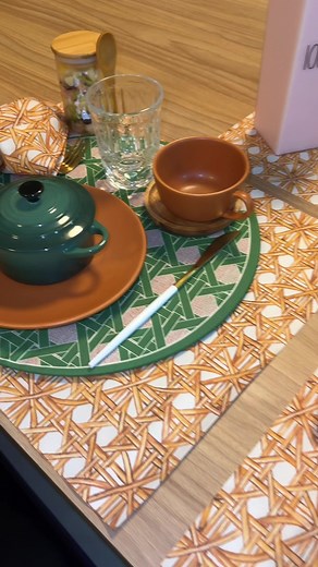 Café da Manhã Romântico para uma Quarta Aesthetic