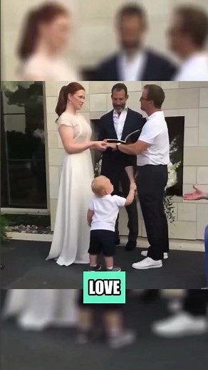 "Groom Keeps Repeating Vows… Bride Can’t Stop Laughing 😂 | Funniest Wedding Ever!"
