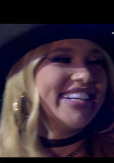 Virginia e Lucas Guedez Curtindo Maiara e Maraisa