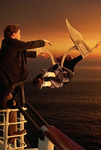 Titanic Movie Scenes You Don't Remember? The Iconic Ship Moments