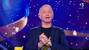 C’est largement assez pour vivre : Samuel Étienne évoque ses revenus entre Twitch, Questions pour un champion et la matinale de Franceinfo