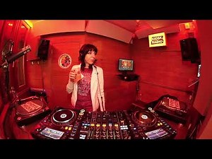 Lube w/ ferrari rot @ Kiosk Radio 12.01.2024