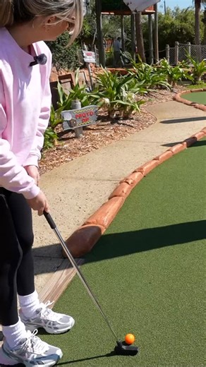 Congo River mini golf: Holes 7-8