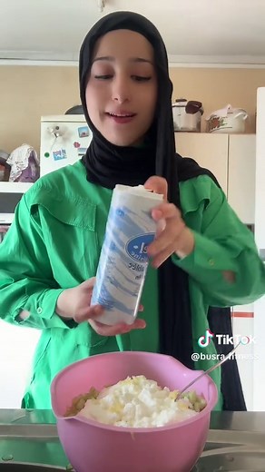 Çaçık turc 🇹🇷 Une recette ultra fraîche et rapide, parfaite pour l’été ! 🥒🧊 Un mélange de yaourt, concombre, ail, et d’aneth le tout bien frais, un classique sur toutes les tables turques ! À tester absolument si t’aimes le concombre #recette #turkishfood #recetterapide #cuisineorientale #recettefacile #été #foodlover #healthyfood #faitmaison #cuisinemaison #fraîcheur #yaourt #concombre #cacik #whatieat #pertedepoids #healthy #healthyfood #pertedepoids #yemektarifleri #pertedepoidssaine